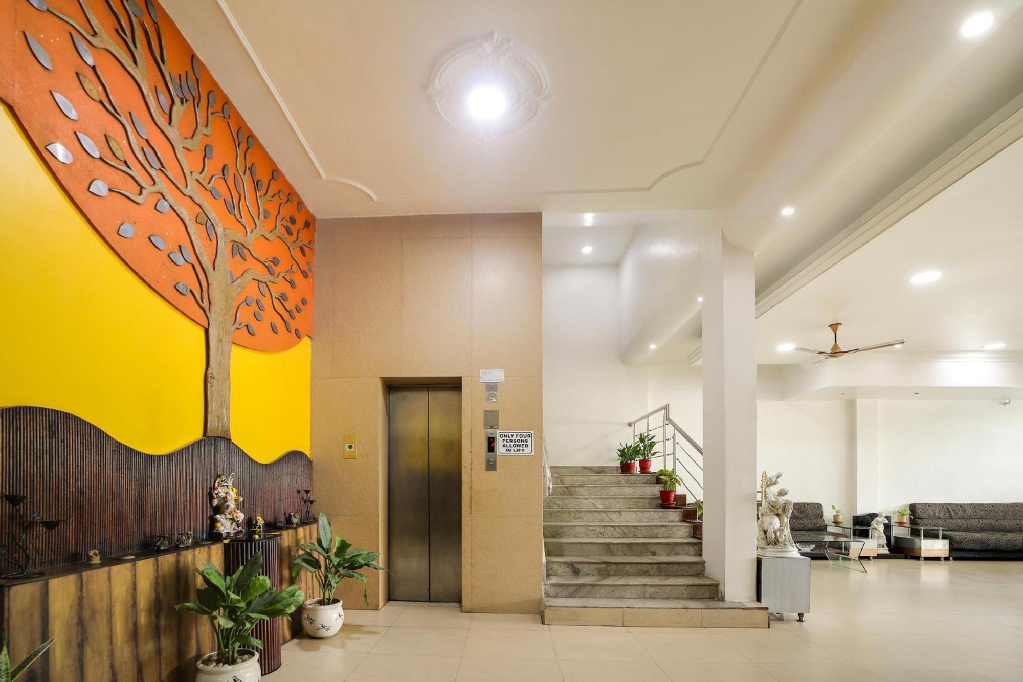 Collection O Hotel Silver Inn ボーパール エクステリア 写真
